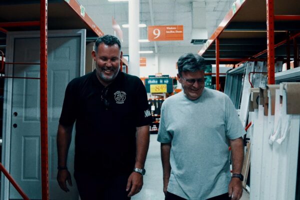 Bloedorn Employee Helping a Customer in Store